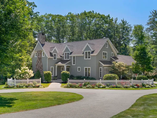 20 Washburn Drive, Kennebunkport, ME 04046