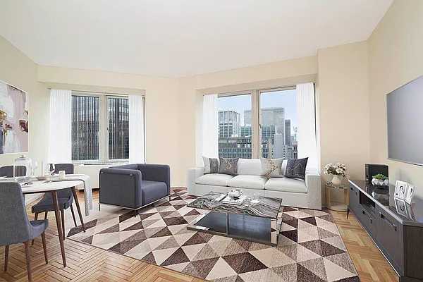 Rented by RELO REDAC INC. | media 21