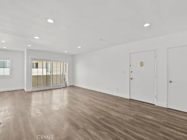 5328 Newcastle Ave Unit 58, Encino, CA 91316