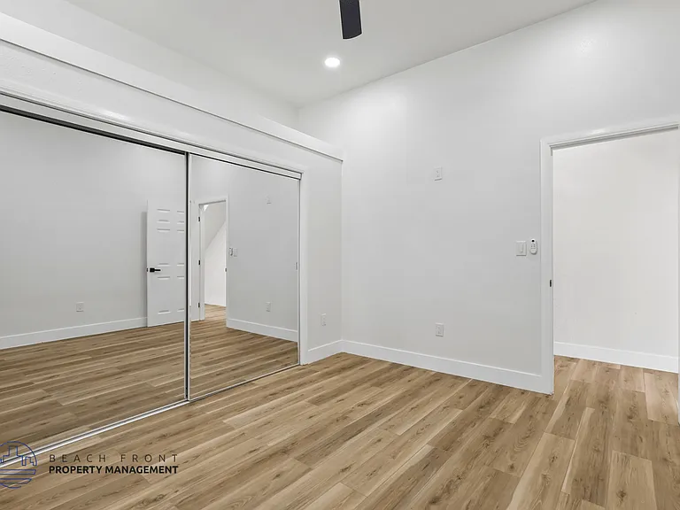 1141 Pine Ave — Photo 41