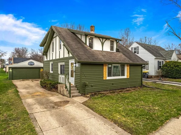 717 Michigan AVENUE, Waukesha, WI 53188