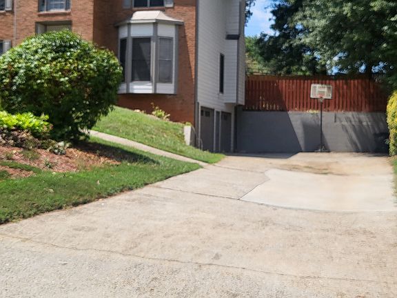 2nd image of 761 Burwood Park Dr