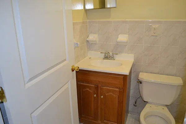 Rented by Cover Realty NYC | media 23