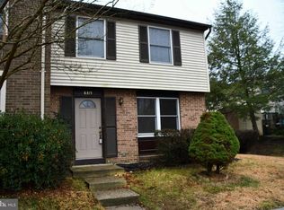 8315 Bark Tree Ct, Springfield, VA 22153