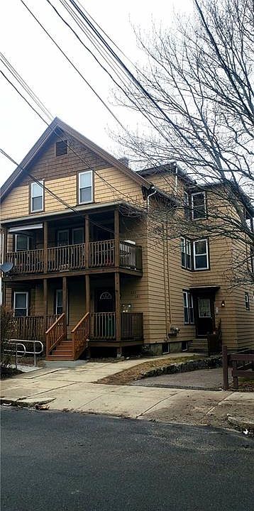 1st image of 404 Carrington Ave
