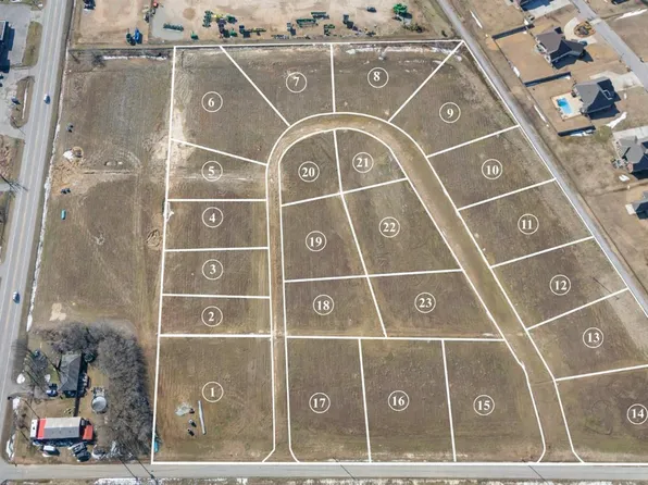 13 Arrow Ests, Walnut Ridge, AR 72476