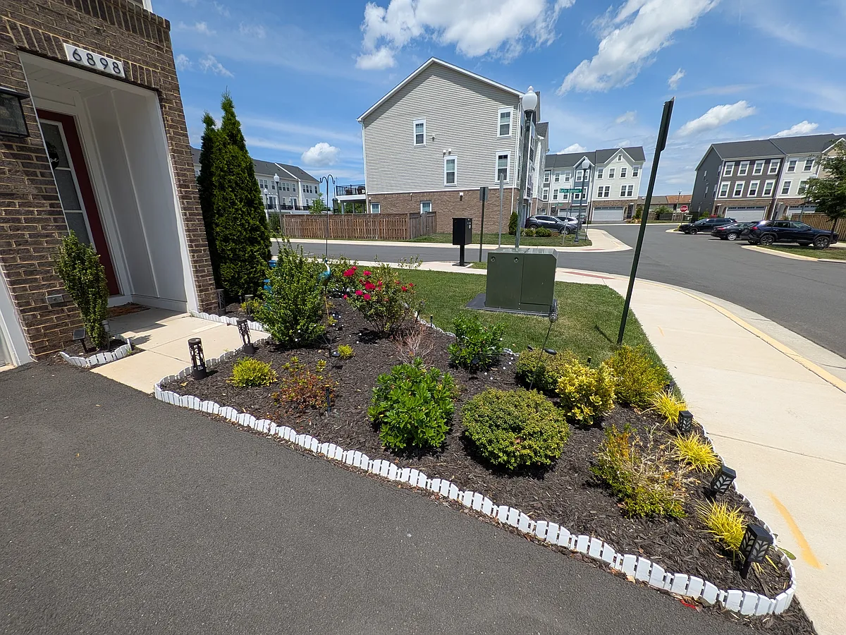 Building Photo - 6898 Karter Robinson Dr