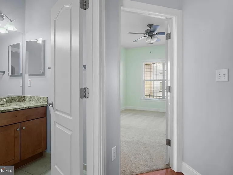 428 N Thomas St — Photo 23
