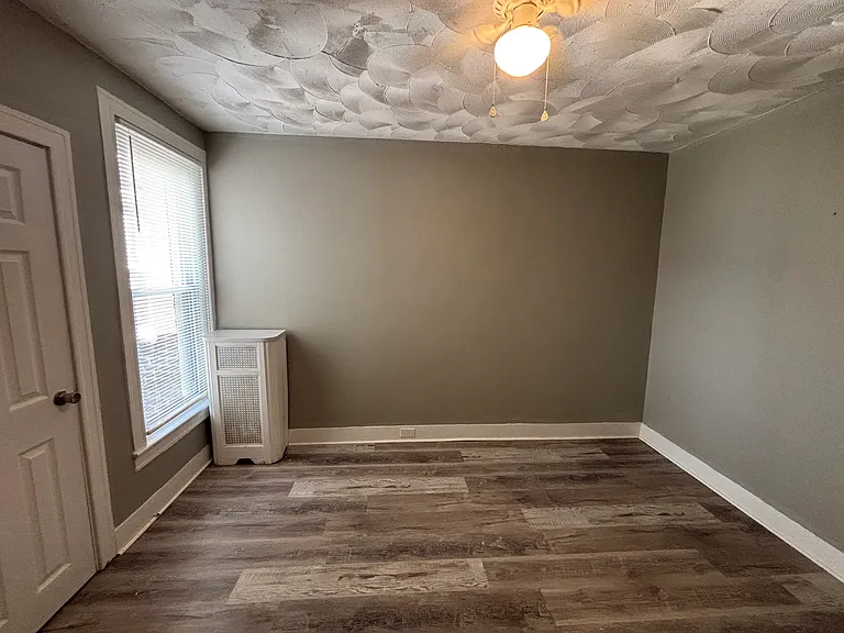 302 E Albanus St — Photo 11
