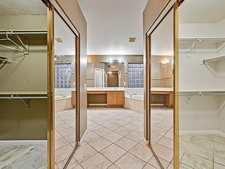 6780 W Amigo Dr — Photo 32
