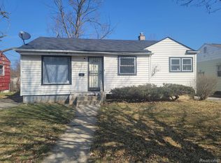 2006 W Stewart Ave, Flint, MI 48504