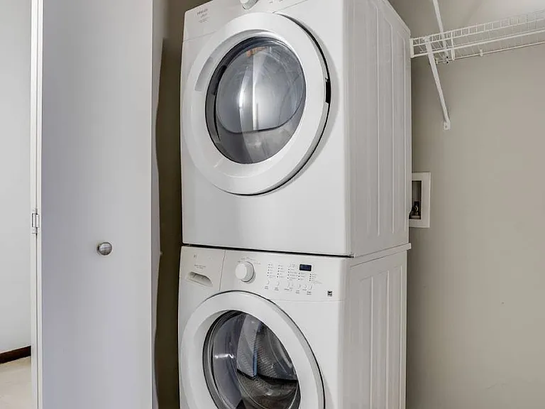 In-Unit Laundry