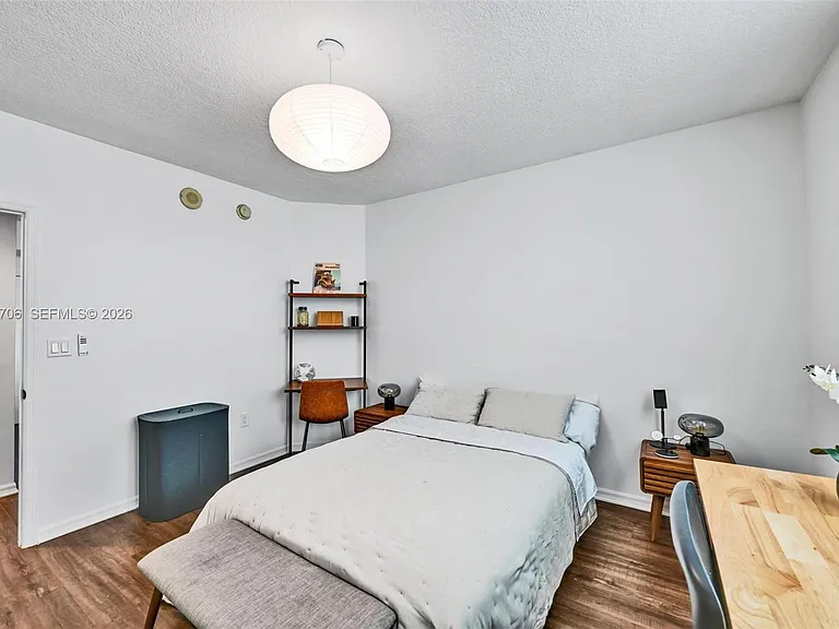275 NE 18th St #1809 — Photo 12