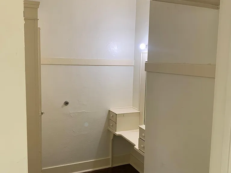546 Cedar Ave #B — Photo 10