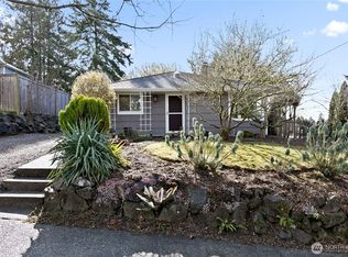 615 SW 106th St, Seattle, WA 98146