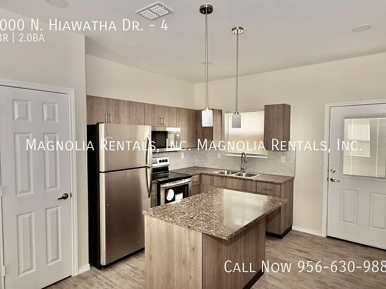5000 N Hiawatha Dr #4 — Photo 6