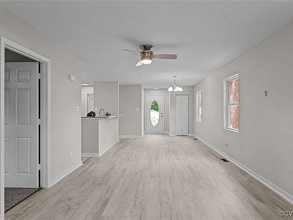 5th image of 1426 Lynhaven Ave