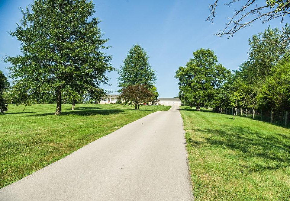 1132 White Oak Rd, Stamping Ground, KY 40379 Zillow