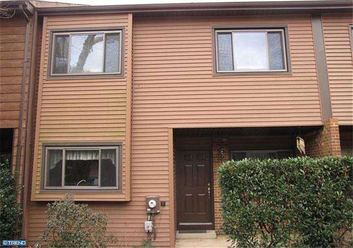 1st image of 5523 Doral Dr