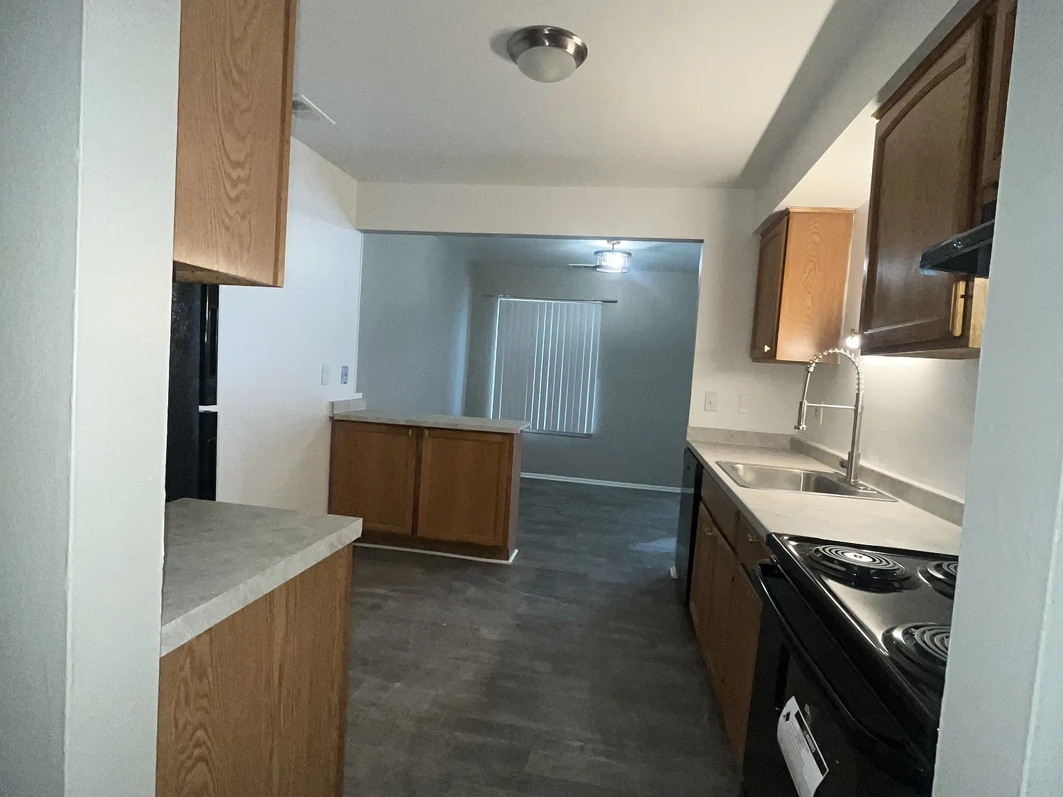 ID Wakefield LLC - 29342-M4 — Photo 3