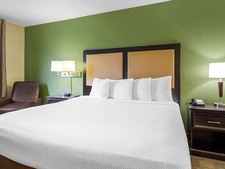 Studio Suite - 1 King Bed
