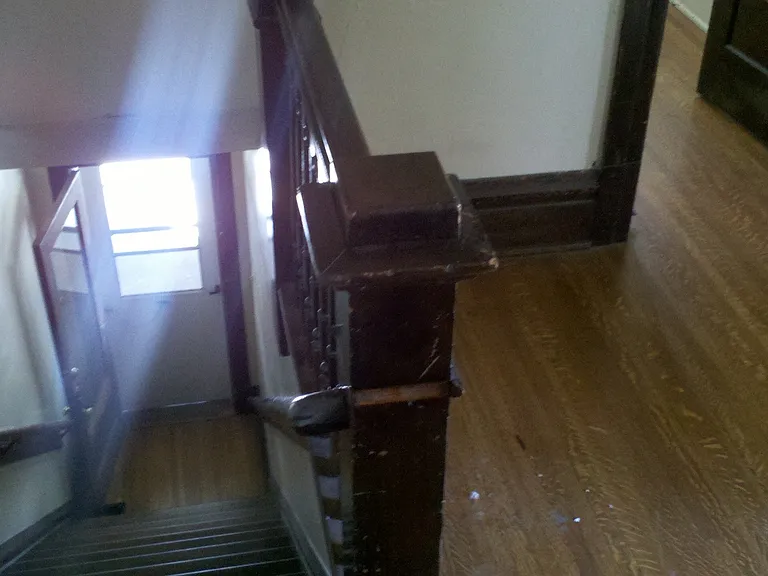 313-319 E Broadway St — Photo 2