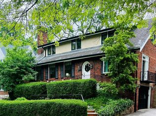 7126 Northmoor Dr, Saint Louis, MO