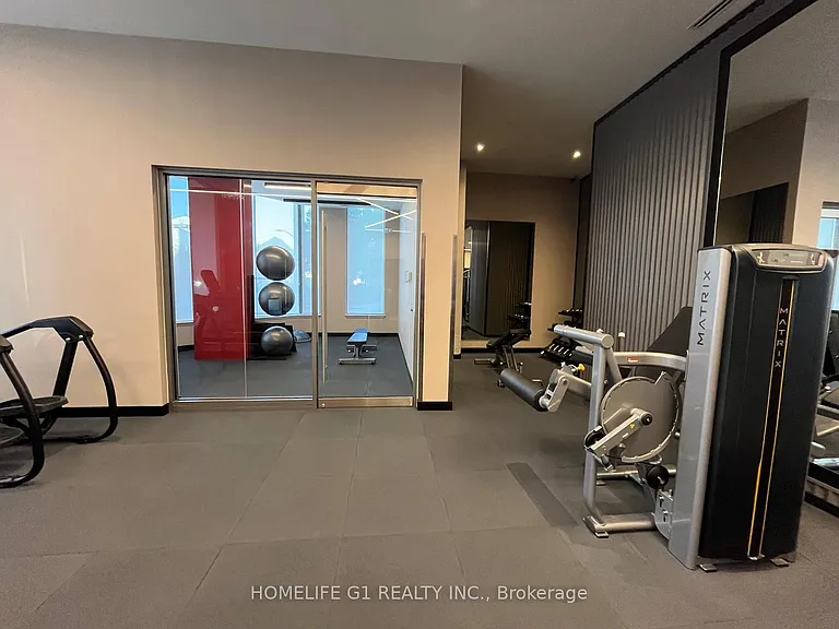 212 King William St #522 — Photo 15