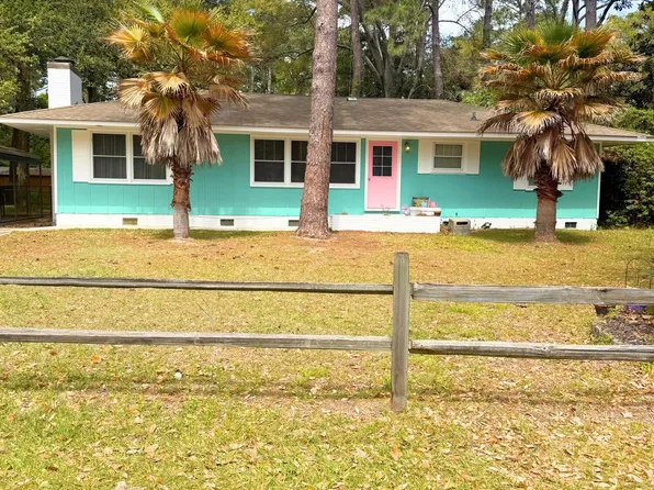 2403 Pine Ct S, Beaufort, SC 29902