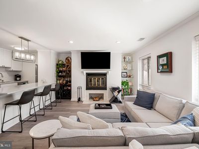 120 W Barre St UNIT R-042, Baltimore, MD, 21201