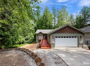 65 Harbor View Dr, Bellingham, WA 98229