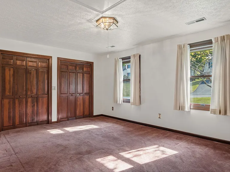1721 Plank Dr — Photo 26