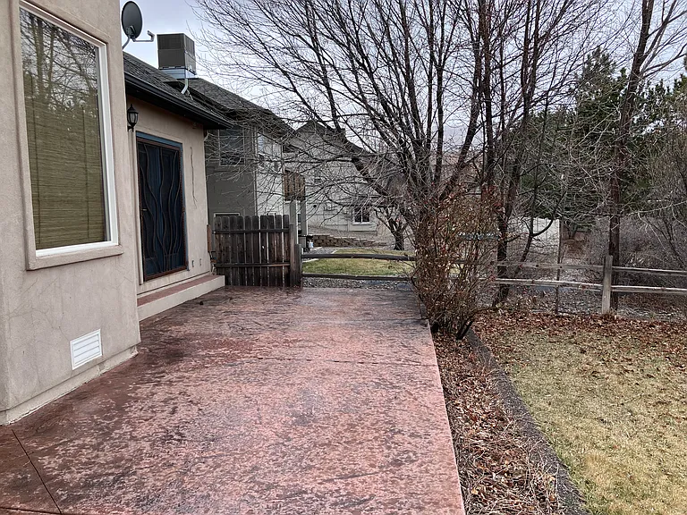 410 Mirada Ct — Photo 24