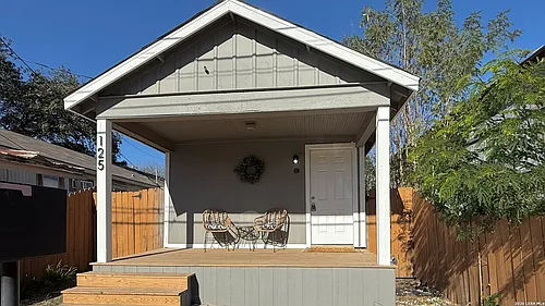 125 Forrest Ave Photo 1