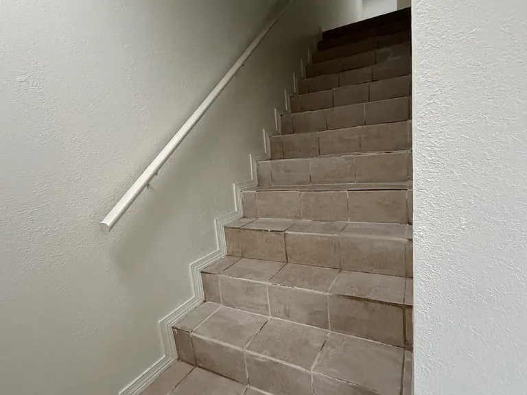 344 Bartlett Dr #E — Photo 22