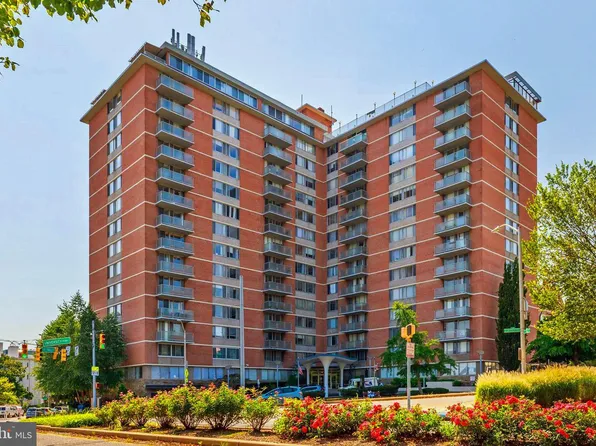 1 E University Pkwy Unit 802, Baltimore, MD 21218