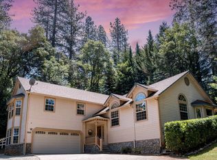 825 Oakhurst Ln, Colfax, CA 95713