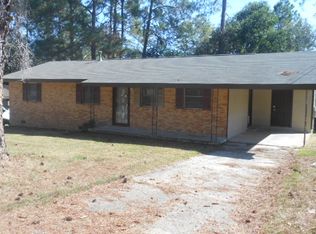 115 11th St, McComb, MS 39648