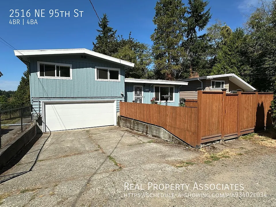 2516 NE 95th St