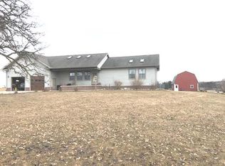 8940 N Whiteville Rd, Clare, MI 48617