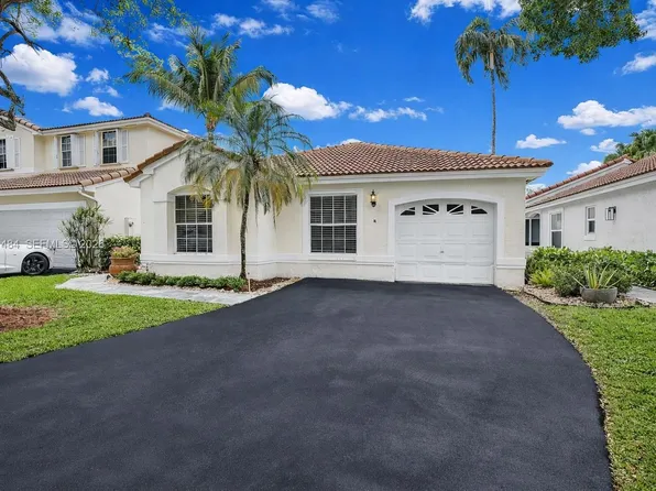 922 Opal Ter, Weston, FL 33326