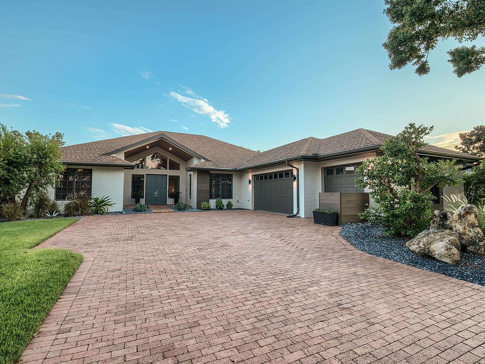 1st image of 11 Catalpa Ct