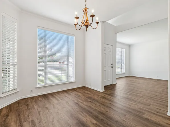 6439 Chester Dr, Frisco, TX 75035