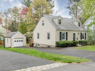 15 Nimitz Cir, Natick, MA 01760