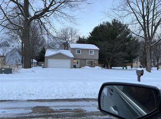 9225 Welk Ct, Mentor, OH 44060