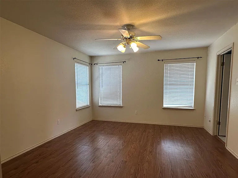 3509 Ruby Red Dr — Photo 10