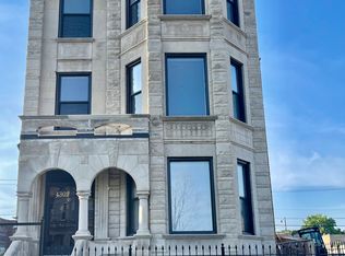 4302 W Monroe St APT 2, Chicago, IL 60624