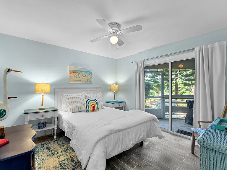 Sea Mist Dr — Photo 9