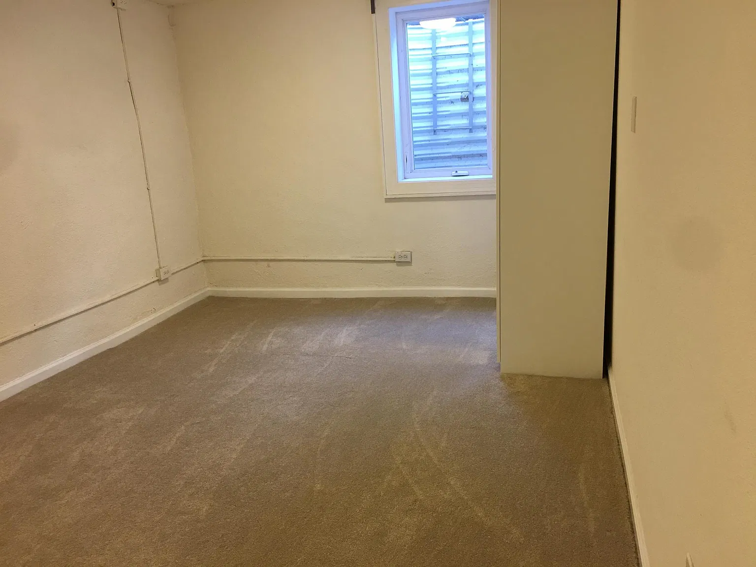 4893 Knox Ct — Photo 2