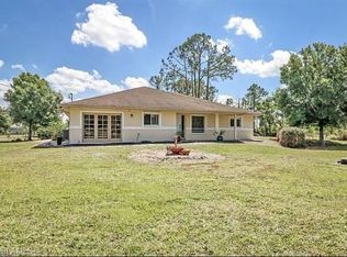 6670 Fawn Ln, Naples, FL 34120